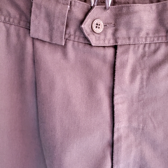 Tilley Endurables Men's Olive Green Chino Pants size 35 - Picture 2 of 9